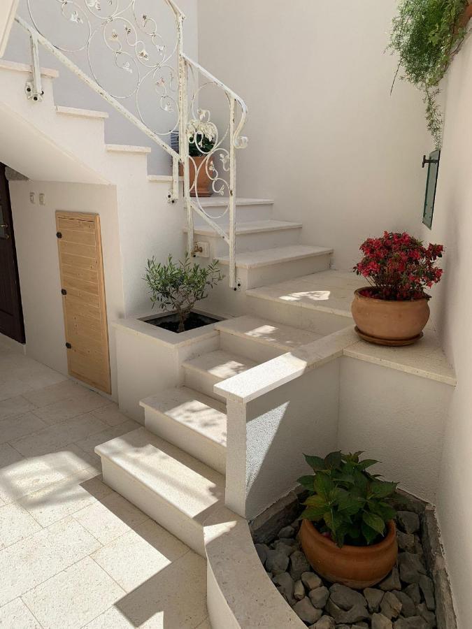 Karmelita'S Place -Studio Šibenik Dış mekan fotoğraf