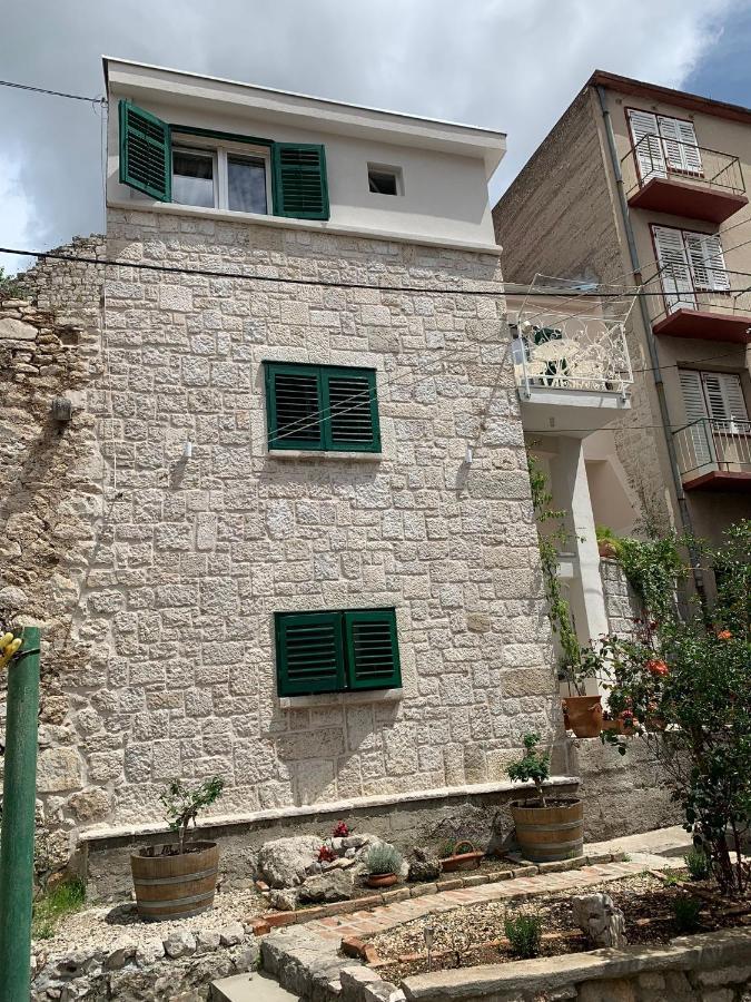 Karmelita'S Place -Studio Šibenik Dış mekan fotoğraf